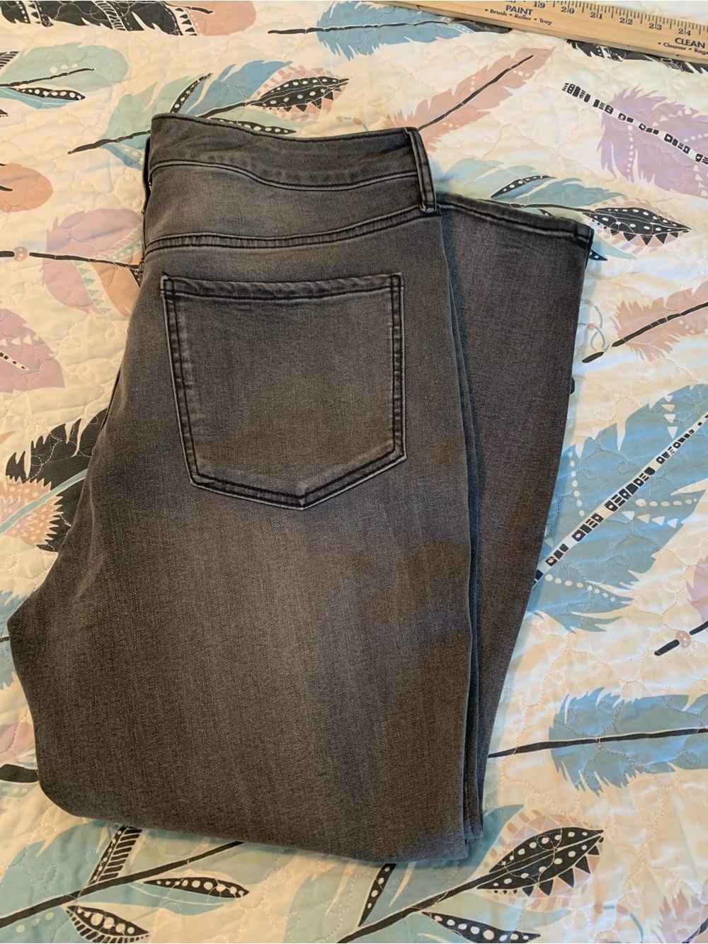Women’s High-Rise Gray Skinny Stretch Jeans